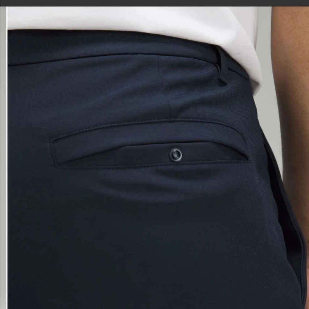 Lululemon Men's ABC Classic-Fit Short 9